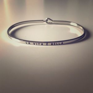 🆕"LA VITA È BELLA" Bangle Bracelet